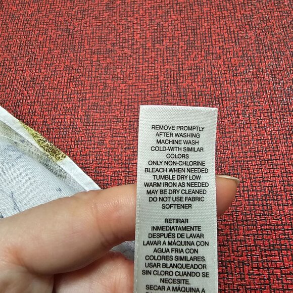 Chicos No-Iron Linen Button Up Shirt XL Postcard Print Coastal Artsy Travel - Picture 9 of 12